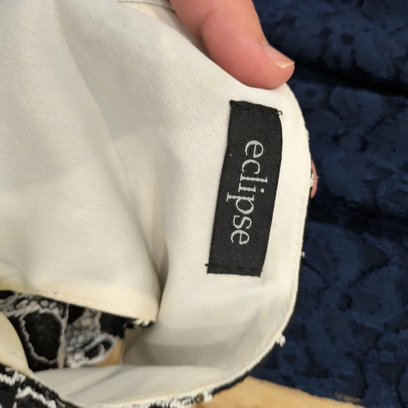 Semi-Formal Navy Lace Mini Dress | Eclipse - Picture 3 of 4